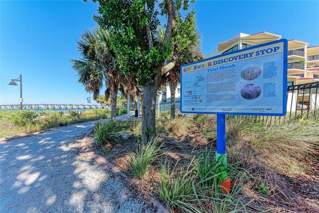 3425 70TH GLEN E, Palmetto, FL 34221