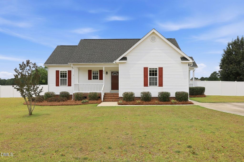 292 River Birch Run, Coats, NC 27521