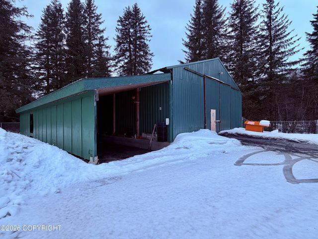 13076 Seward Highway, Seward, AK 99664