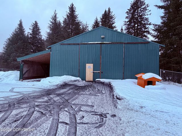 13076 Seward Highway, Seward, AK 99664