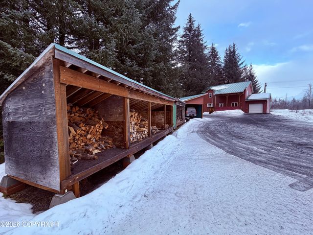 13076 Seward Highway, Seward, AK 99664