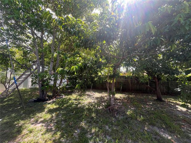 314 SW 79th Way, North Lauderdale, FL 33068