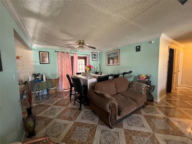 314 SW 79th Way, North Lauderdale, FL 33068