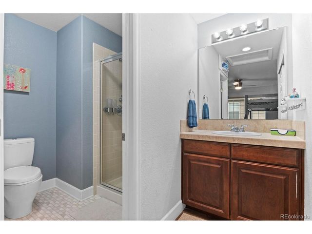 5984 S Paris Pl, Greenwood Village, CO 80111