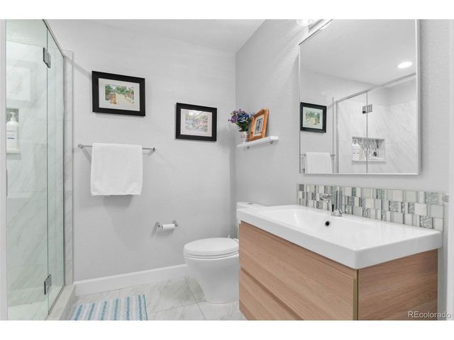 5984 S Paris Pl, Greenwood Village, CO 80111