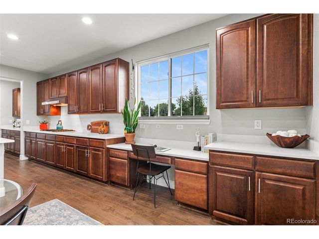 5984 S Paris Pl, Greenwood Village, CO 80111