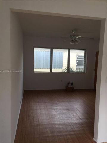 4740 Pine Tree Drive 26, Miami Beach, FL 33140
