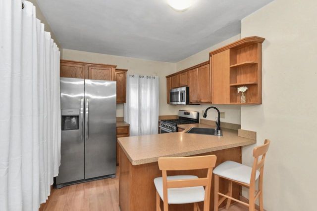 1203 Lincoln AVENUE, Waukesha, WI 53186