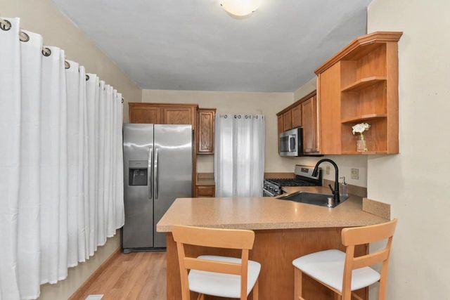 1203 Lincoln AVENUE, Waukesha, WI 53186