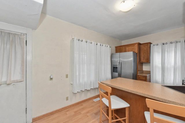 1203 Lincoln AVENUE, Waukesha, WI 53186