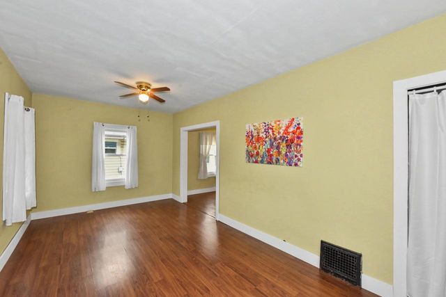 1203 Lincoln AVENUE, Waukesha, WI 53186