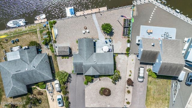 39 Parkers Point Boulevard, Forked River, NJ 08731