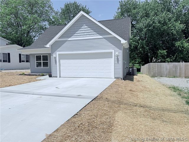 1421 Mount Zion Road, Henryville, IN 47126