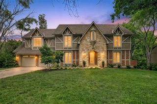 15819 Overbrook Lane, Overland Park, KS 66224