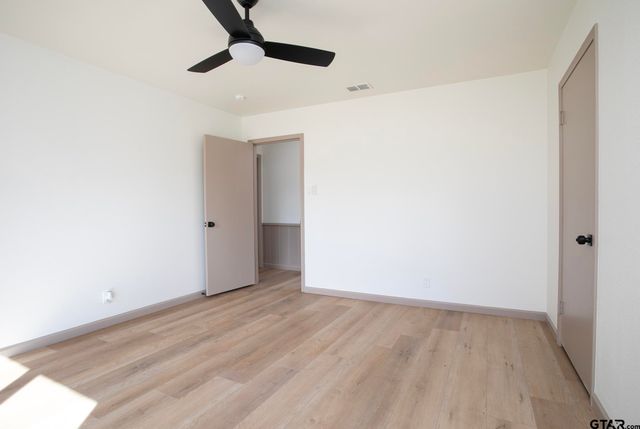 1812 Sequoia Dr, Tyler, TX 75703