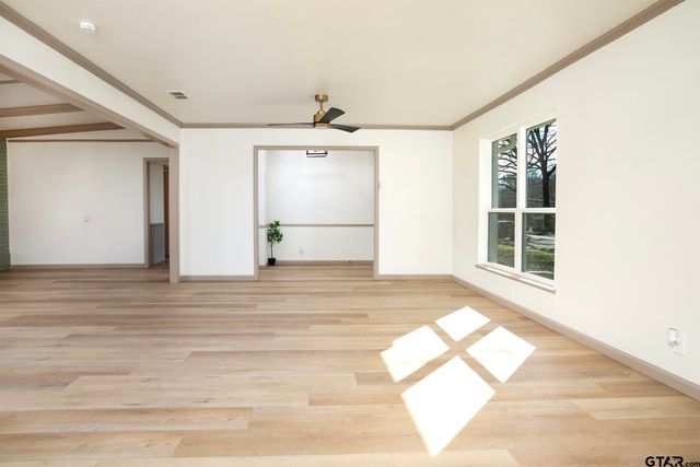 1812 Sequoia Dr, Tyler, TX 75703