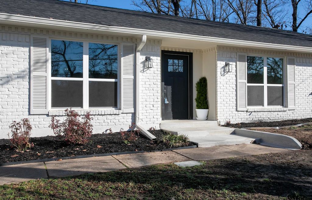 1812 Sequoia Dr, Tyler, TX 75703