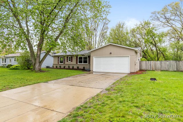 279 Andover Street Se, City Of Kentwood, MI 49548