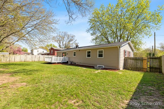 279 Andover Street Se, City Of Kentwood, MI 49548