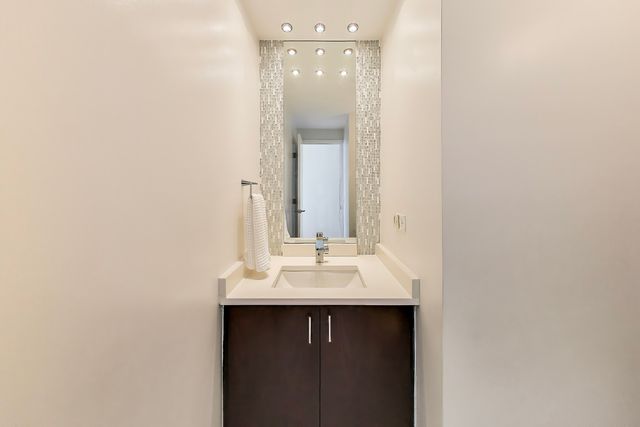 505 N LAKE SHORE Drive 6206, Chicago, IL 60611