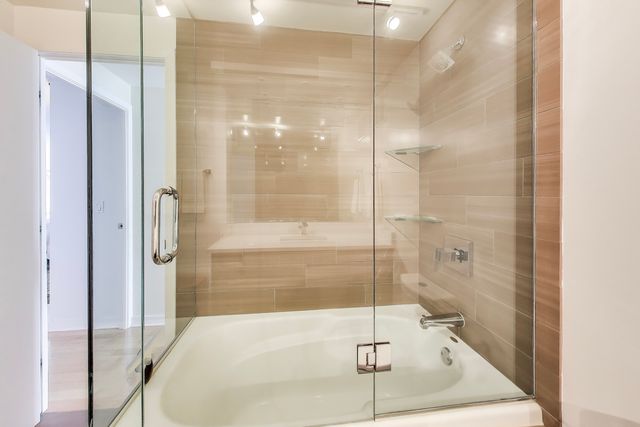 505 N LAKE SHORE Drive 6206, Chicago, IL 60611