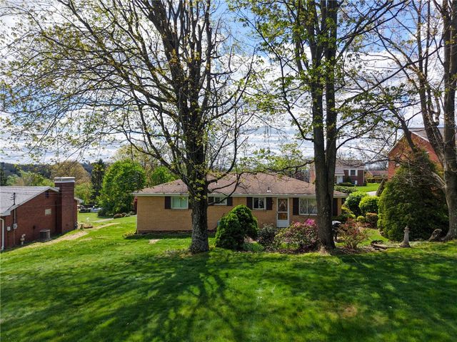 215 Amherst Rd, Shaler, PA 15116