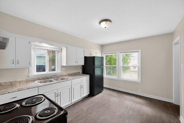 4465 N 64th STREET, Milwaukee, WI 53218