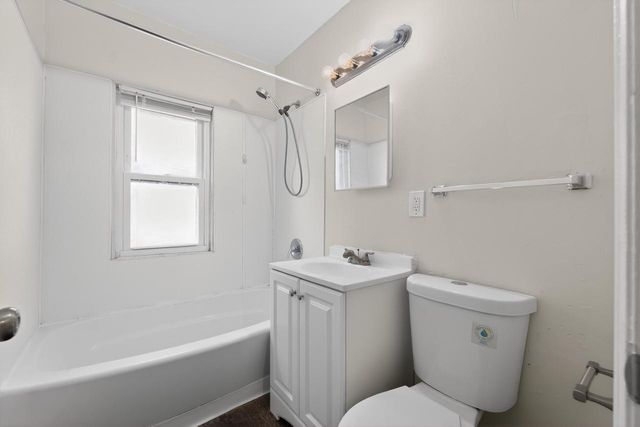 4465 N 64th STREET, Milwaukee, WI 53218