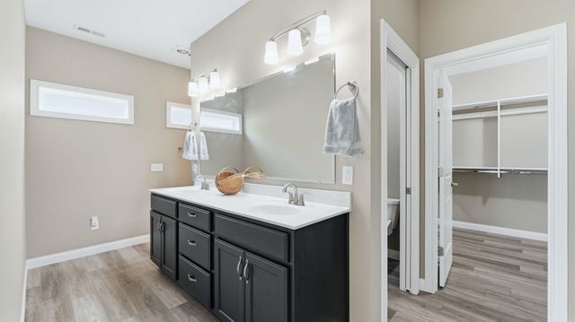 13553 Stone Table Boulevard, Fort Wayne, IN 46845