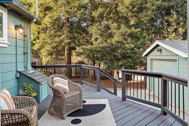 3754 Enos Ave, Oakland, CA 94619