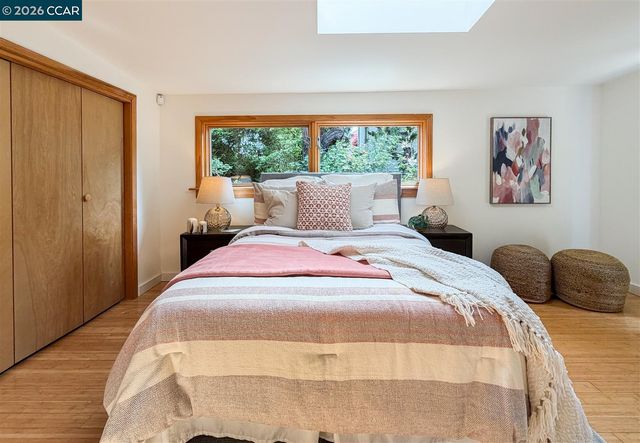 3754 Enos Ave, Oakland, CA 94619