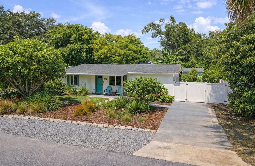 115 ORANGE AVENUE, Edgewater, FL 32132