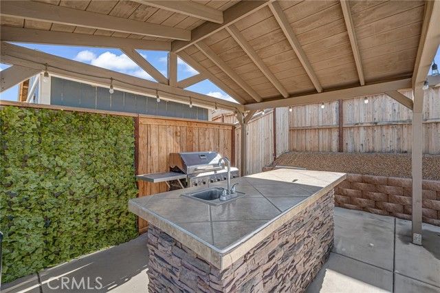 11409 Bellevue, Adelanto, CA 92301