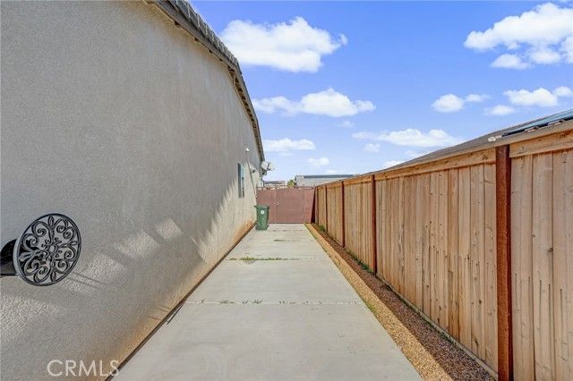 11409 Bellevue, Adelanto, CA 92301