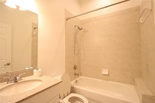 132 NE 4TH STREET 23, Gainesville, FL 32601