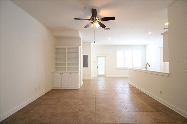 132 NE 4TH STREET 23, Gainesville, FL 32601