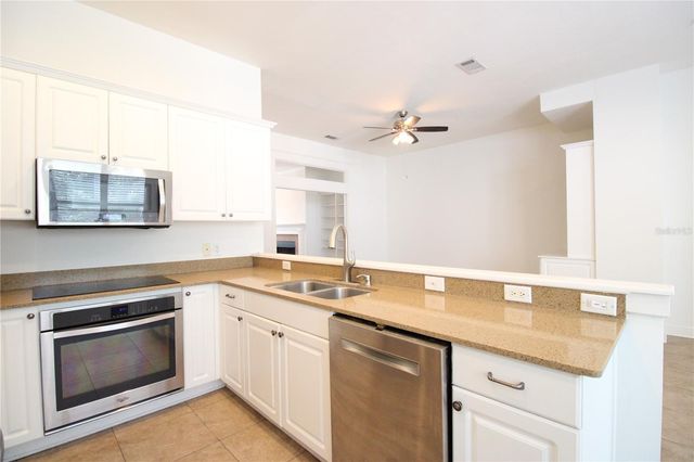 132 NE 4TH STREET 23, Gainesville, FL 32601