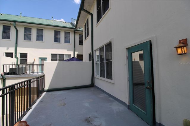 132 NE 4TH STREET 23, Gainesville, FL 32601