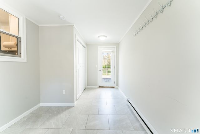 950 Old Colchester Road, Montville, CT 06370