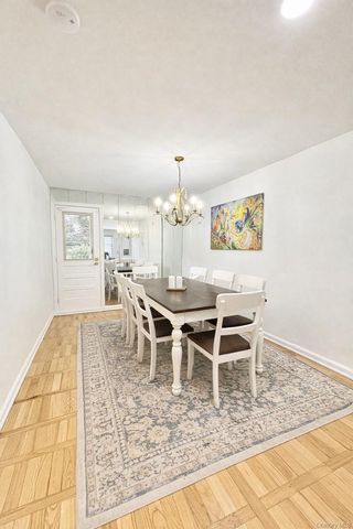 1203 E Broadway E Broadway G-11, Hewlett, NY 11557