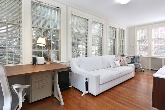 1010 Centre St, Newton, MA 02459