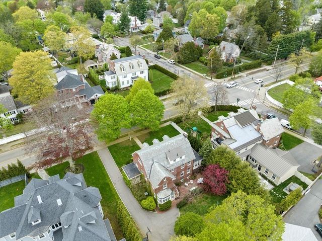 1010 Centre St, Newton, MA 02459