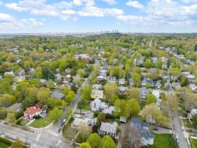 1010 Centre St, Newton, MA 02459