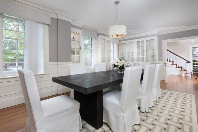 1010 Centre St, Newton, MA 02459