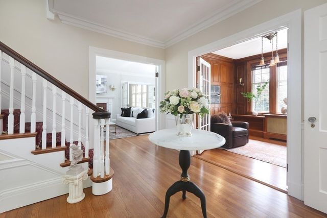 1010 Centre St, Newton, MA 02459