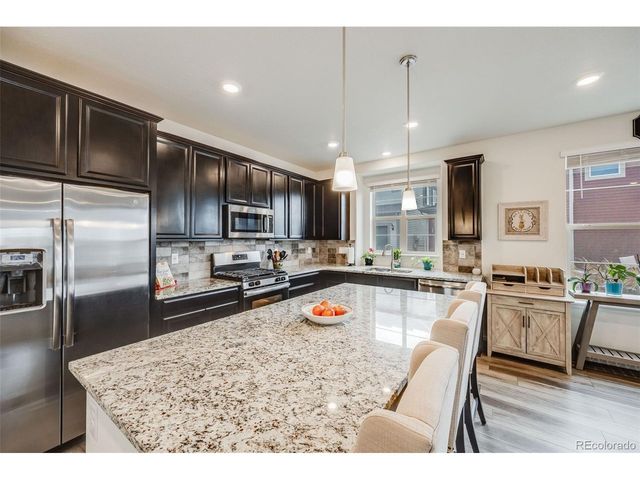 9694 Meeker St, Littleton, CO 80125