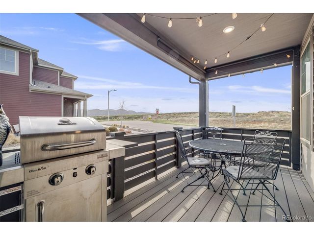 9694 Meeker St, Littleton, CO 80125