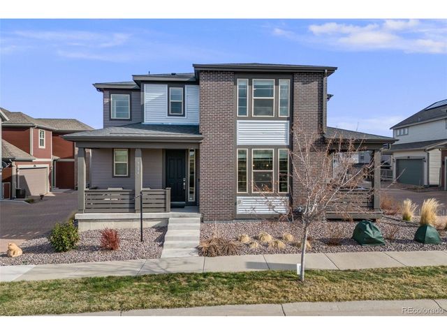 9694 Meeker St, Littleton, CO 80125