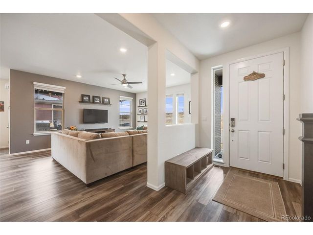 9694 Meeker St, Littleton, CO 80125