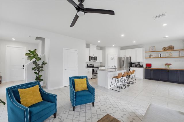1715 OCEANIA AVENUE, Davenport, FL 33837